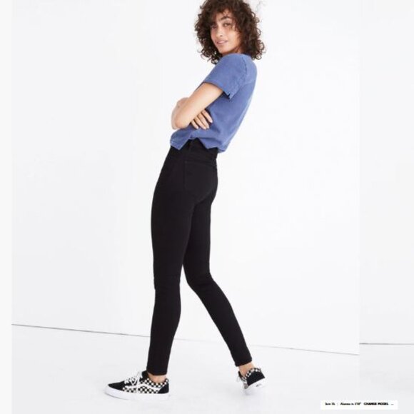 Madewell Roadtripper Jeans in Bennett Black | 28 - Picture 2 of 9